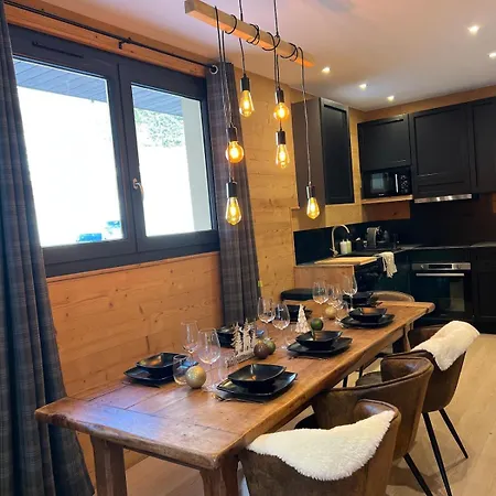 La Foux D 'allos Centre Station T4, 7 Pers *